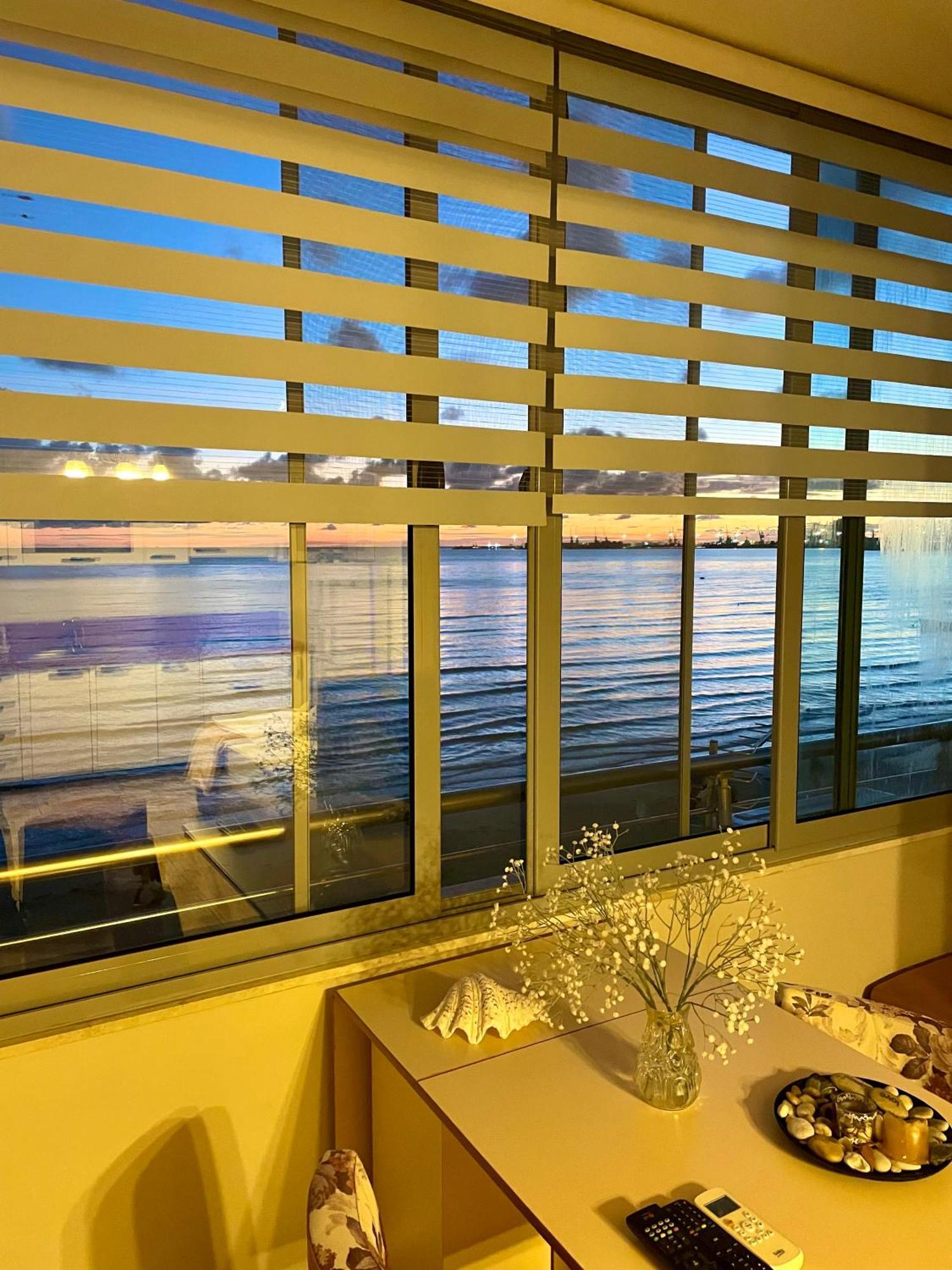 Cozy Beachfront Durres